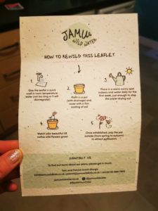 Jamu wild water leaflet with native flowers